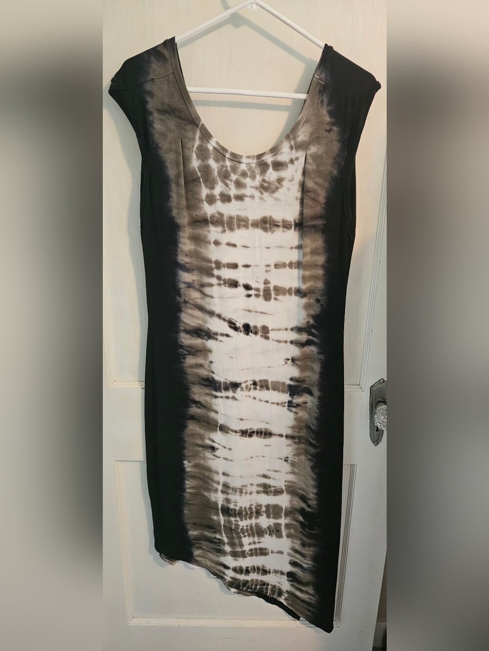 Belle Sky Black and Green Tie-Dye Asymmetrical Dress Size Large